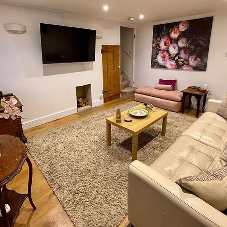 Quaint 2 Bed Cottage In The Heart Of Cambridge Eksteriør billede