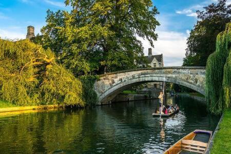 Quaint 2 Bed Cottage In The Heart Of Cambridge Eksteriør billede