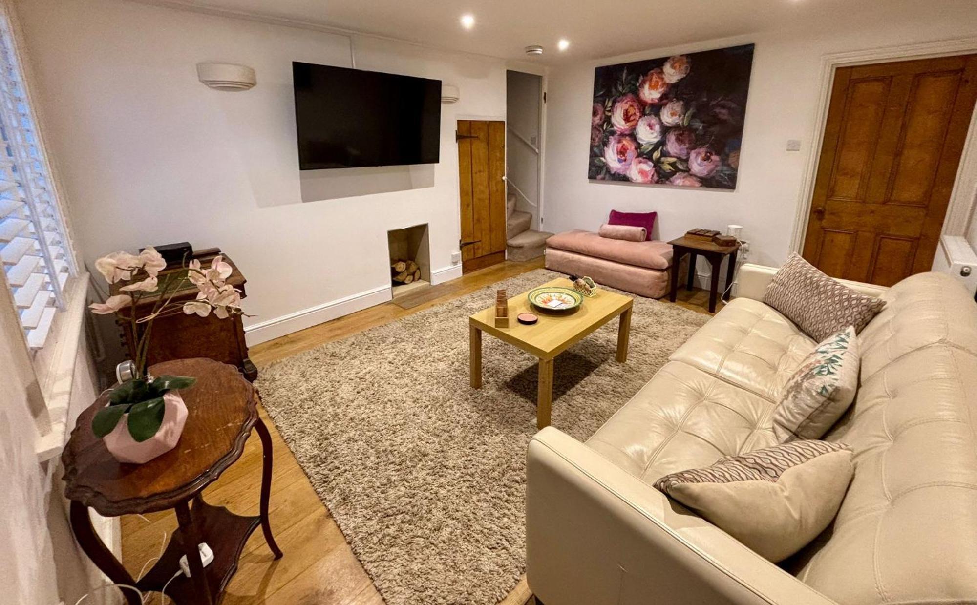 Quaint 2 Bed Cottage In The Heart Of Cambridge Eksteriør billede