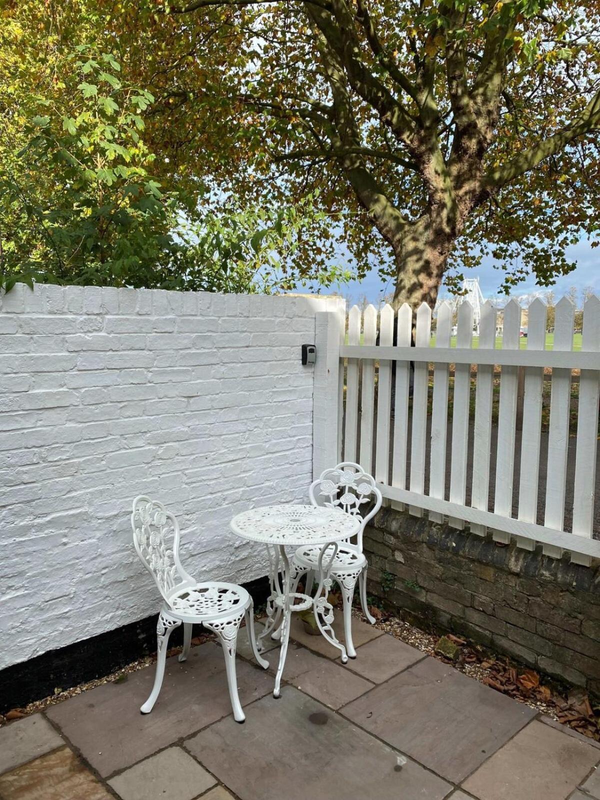 Quaint 2 Bed Cottage In The Heart Of Cambridge Eksteriør billede